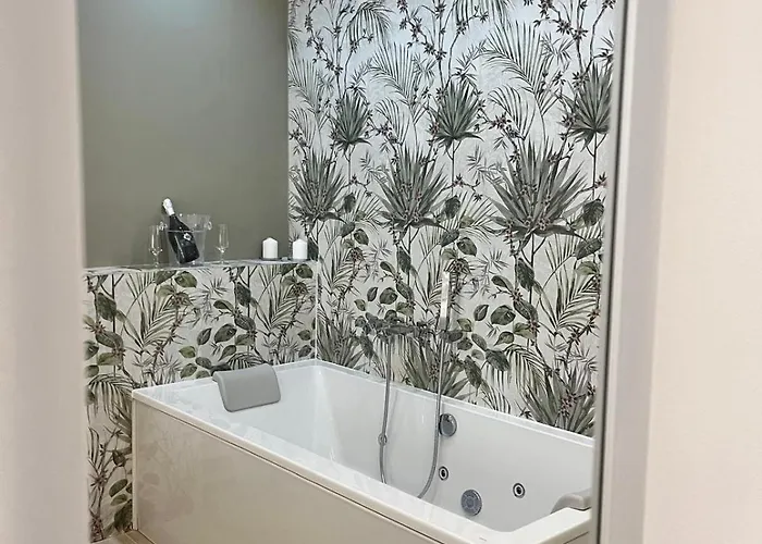 Gianferrara 37 Comfort Cattedrale Πανσιόν